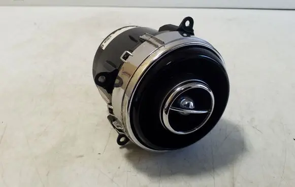 Jaguar XJ X351 Rear air vent grill AW93014A25AC