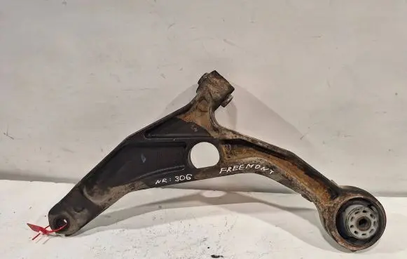 Fiat Freemont Front control arm 04766423