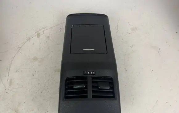 Toyota Mirai Other center console (tunnel) element 5892162010