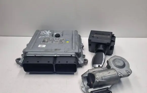 Mercedes-Benz E W211 Engine ECU kit and lock set A6421509177 6421509177 0281014328