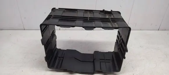 Battery box tray