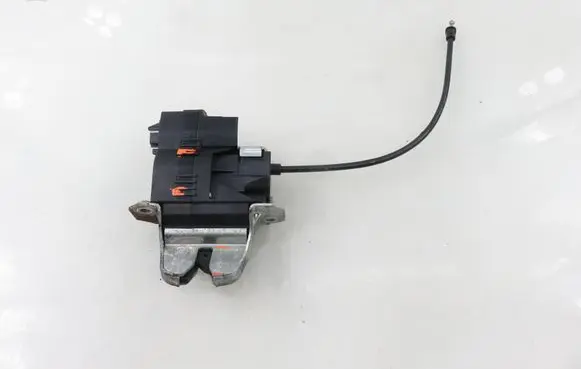 Mercedes-Benz C W203 Tailgate/trunk/boot lock/catch/latch A2037400135