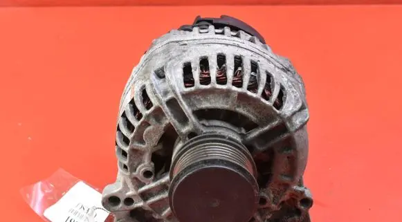 Volkswagen Golf Plus Generator/alternator A0190
