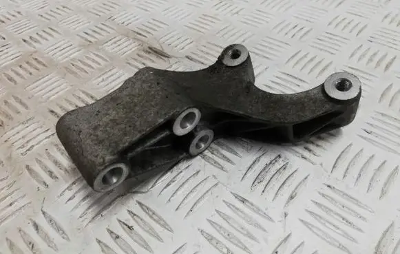 Opel Mokka Engine mounting bracket 55566438
