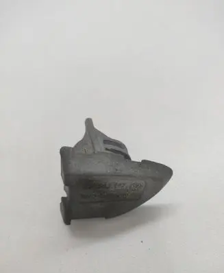 Volkswagen PASSAT B6 Front door handle cover 3C0839167