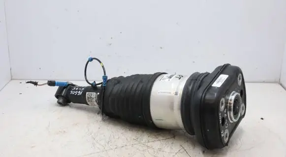 BMW X6 G06 Shock absorber/damper/air suspension 6869038
