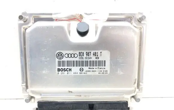 Skoda Superb B5 (3U) Engine control unit/module ECU 8E0907401T
