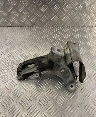 Audi A6 S6 C7 4G Engine mounting bracket 4G0199308E
