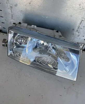 Skoda Octavia Mk1 (1U) Headlight/headlamp 1U1941016K