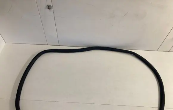 Citroen C4 II Picasso Front door rubber seal