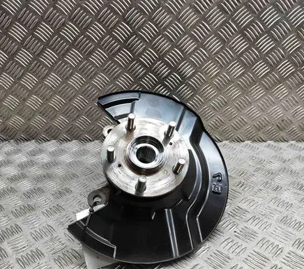Honda CR-V Front wheel hub 512163E7H01