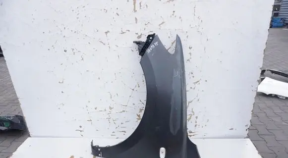 Hyundai Lantra II Fender