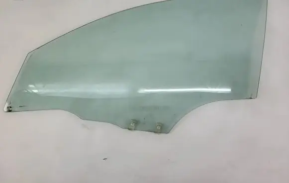 Mazda 3 I Front door window glass four-door