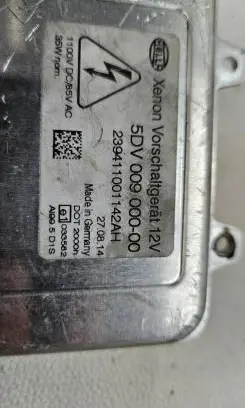 BMW 5 E60 E61 Headlight ballast module Xenon 5DV00900000