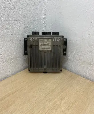 Renault Scenic II - Grand scenic II Engine control unit/module 8200374152 8200334419 R0410B024B