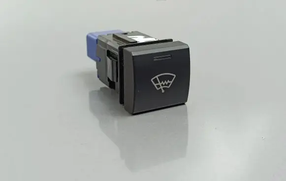 Toyota RAV 4 (XA50) Windscreen/window heater switch