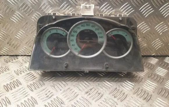 Toyota Corolla Verso AR10 Speedometer (instrument cluster) 838000F092A
