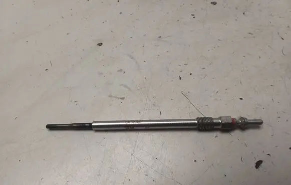 Opel Insignia A Glow plug 55564162