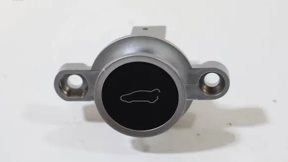 Tesla Model 3 Tailgate opening switch 1501907-00-B 150190700B 1501907