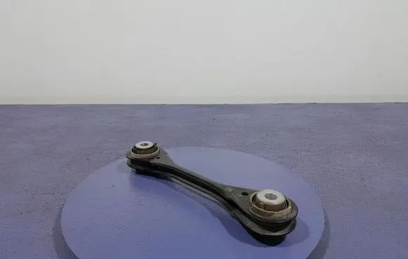 BMW X6 M Rear control arm 6878018