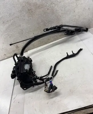 BMW 4 F32 F33 Convertible roof hinge 7345152