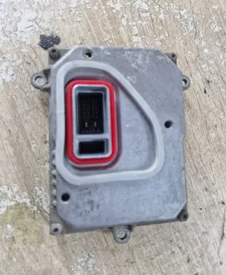 Volvo S40 Headlight ballast module Xenon 1035500015 1307329098