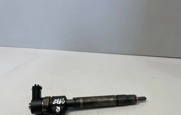 Volvo S80 Fuel injector 0445110298