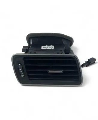 Volkswagen PASSAT B7 Dashboard air vent grill cover trim 3AB819702A