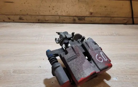 Ford Mustang VI Rear brake caliper