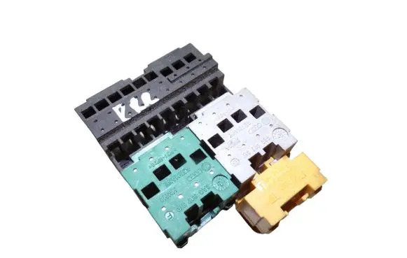 Volkswagen Transporter - Caravelle T4 Fuse module 3A0972559 3A0937517