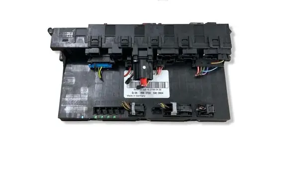 Renault Megane III SAM control unit 5DK00848612 2035453201