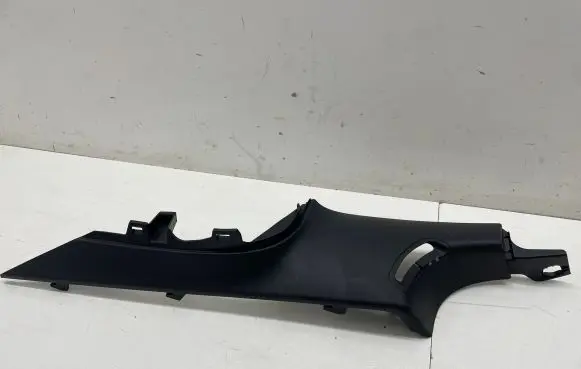 Tesla Model 3 (D) pillar trim (bottom) 108628100F