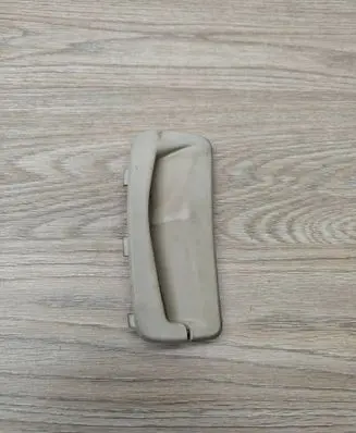 Volvo S80 Seat belt trim BPGQC