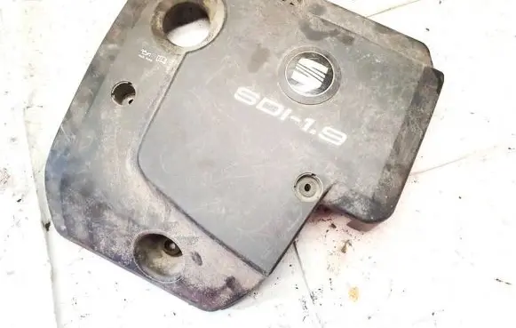 Volkswagen Golf IV Engine cover (trim) 038103925l 038103925m