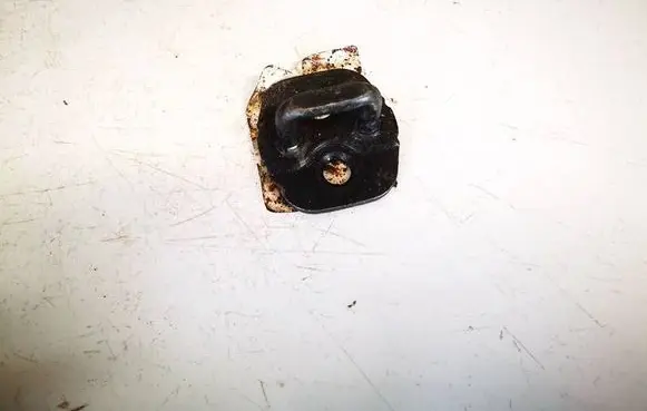 Nissan Tiida C11 Front door lock loop/hook striker 