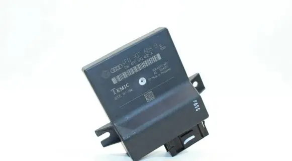 Audi A6 S6 C6 4F Gateway control module 4F0907468D 4F0910468A