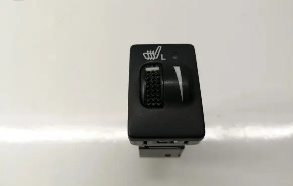 Toyota Avensis T270 Seat heating switch 8475105040 453484
