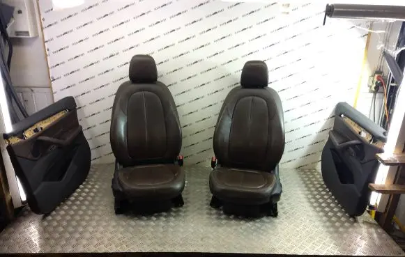 BMW X1 F48 F49 Seat set 