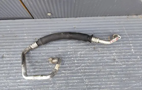 Nissan Qashqai J12 Air conditioning (A/C) pipe/hose 924806UM0A