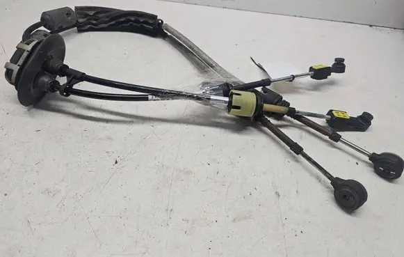 Citroen C4 I Picasso Gear shift cable linkage 9613695