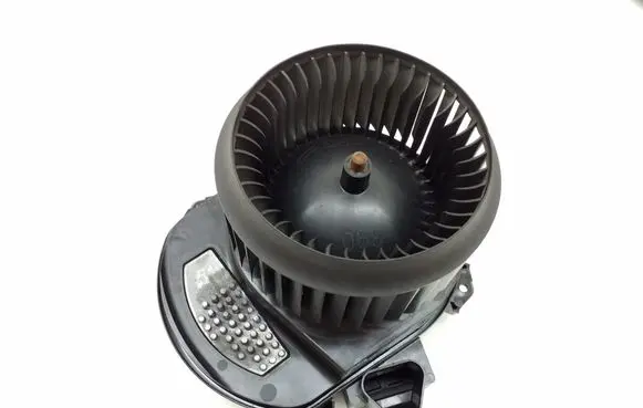 Mercedes-Benz A W176 A/C air flow flap actuator/motor A2469064300
