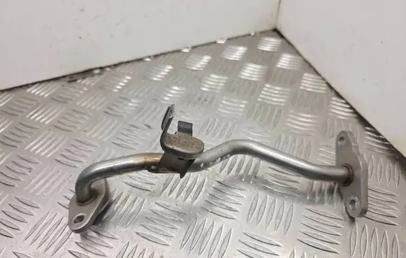 Toyota Yaris EGR valve line/pipe/hose 