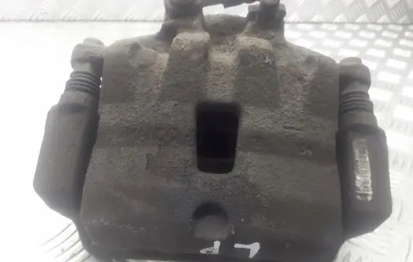 Opel Insignia A Front brake caliper