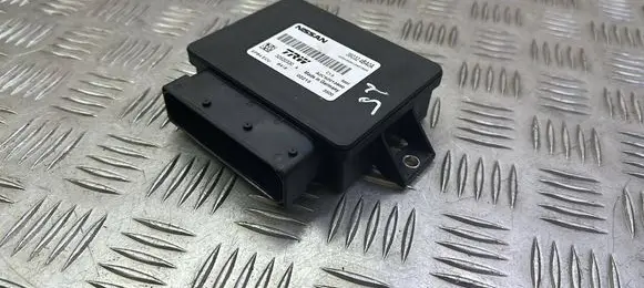 Nissan Qashqai Hand brake control module 360324BA0A 32620330 A2C92013800
