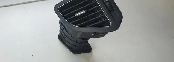 Hyundai ix35 Dashboard side air vent grill/cover trim
