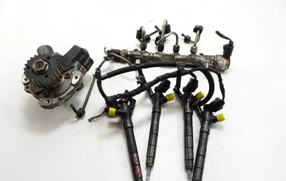 Skoda Octavia Mk3 (5E) Fuel injection system set 04L130277D 28370681 0274615515H