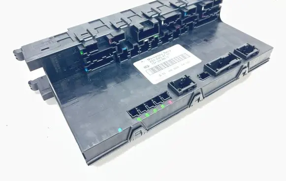 Mercedes-Benz CLC CL203 Fuse box set 2035454701 5DK00848675
