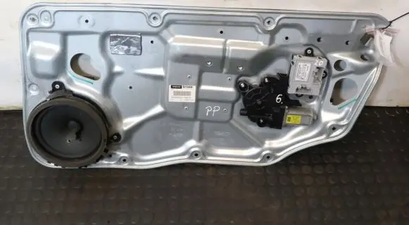 Volvo V70 Front window lifting mechanism without motor