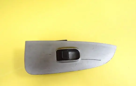 Honda CR-V Electric window control switch M20013 83761