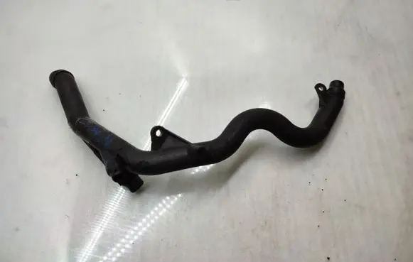 BMW 5 E60 E61 Engine coolant pipe/hose 7787379